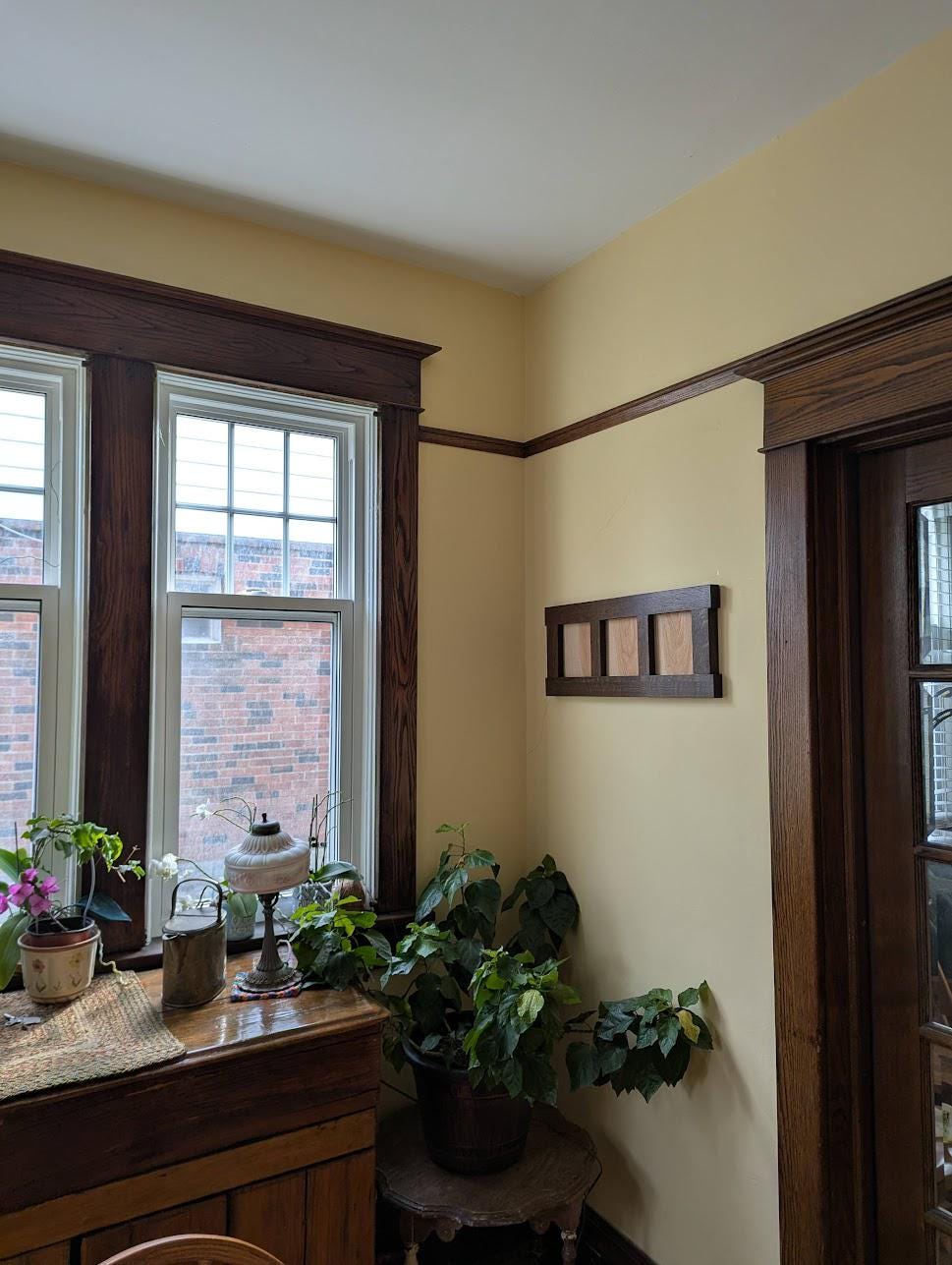 Mission Style Fumed Oak Ceramic Tile Frame (Medium)