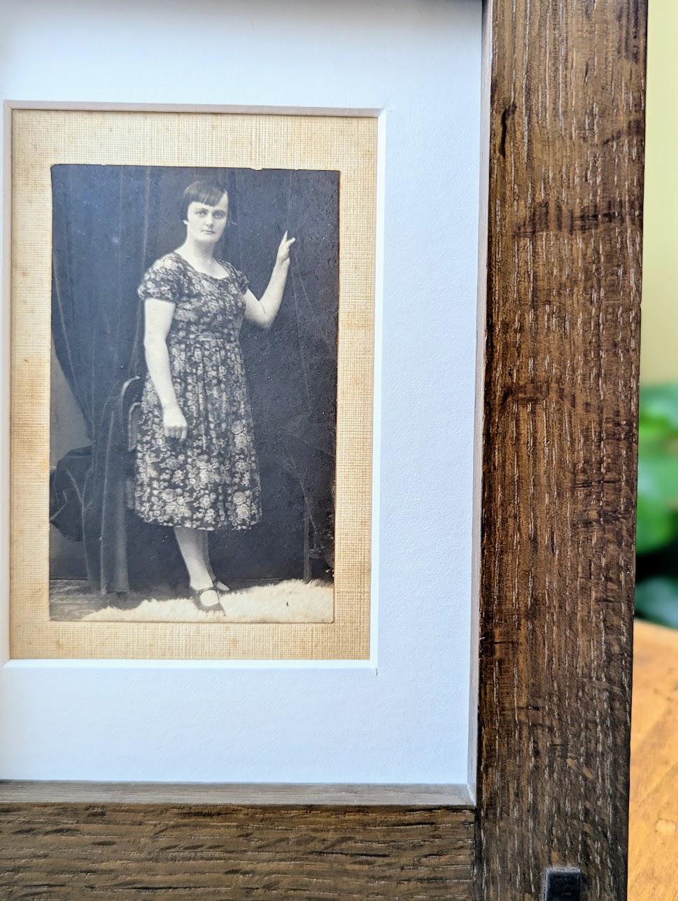 Arts & Crafts Style Fumed White Oak Picture Frame (5x7)
